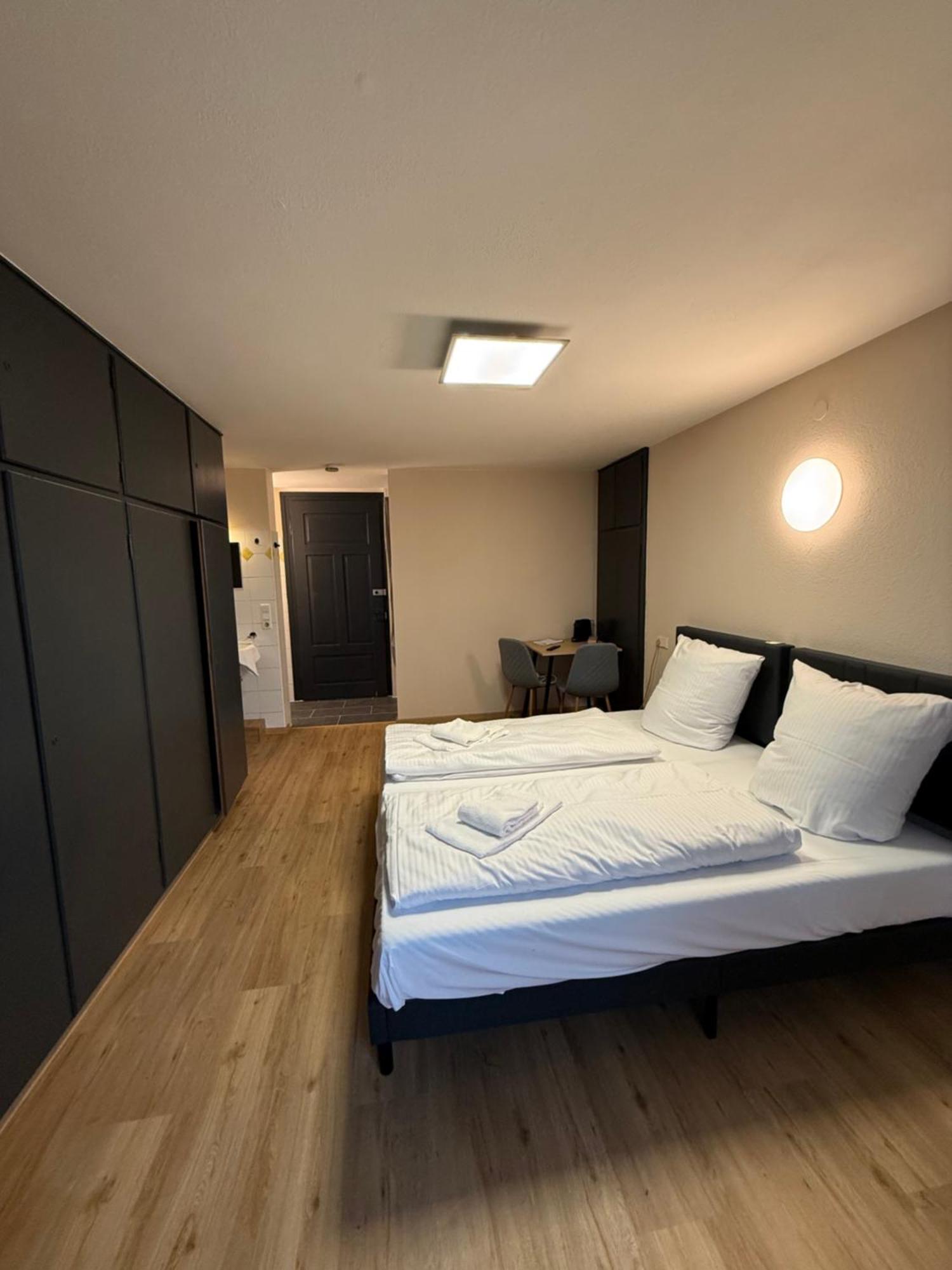 Crown Living Villa Blumenau Studios, Smarttv, Parkplatz Lustenau Exterior photo